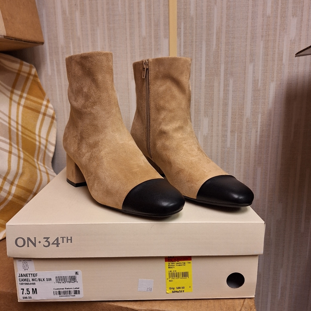 Women's ON 34th Camel/Black Boot
